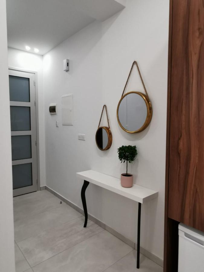 Skin Suites-Luxury Living Nicosia Ngoại thất bức ảnh